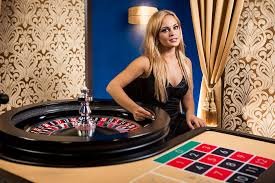 labutoto featured game showcase